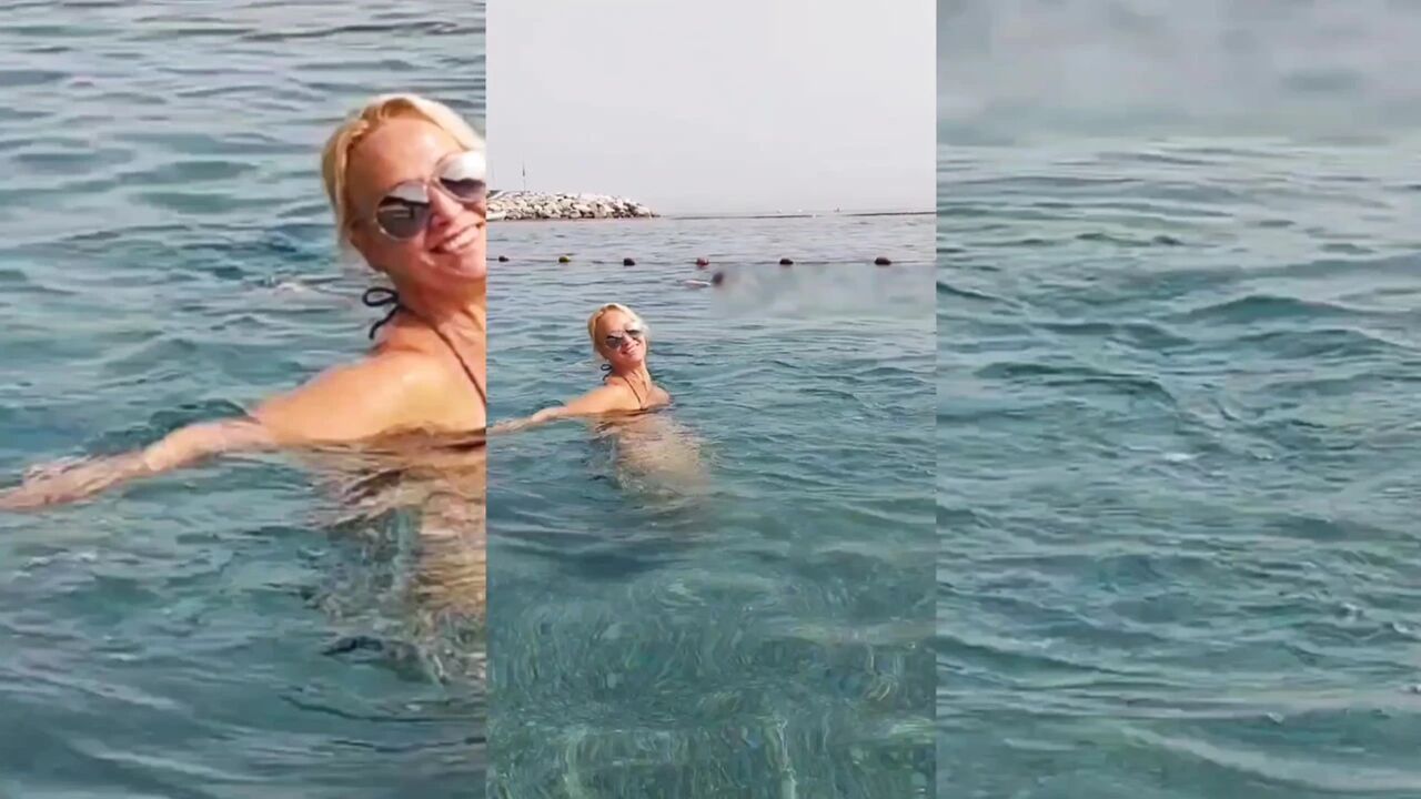 Amateur Blonde Mature Wife Enjoys Foot Fetish