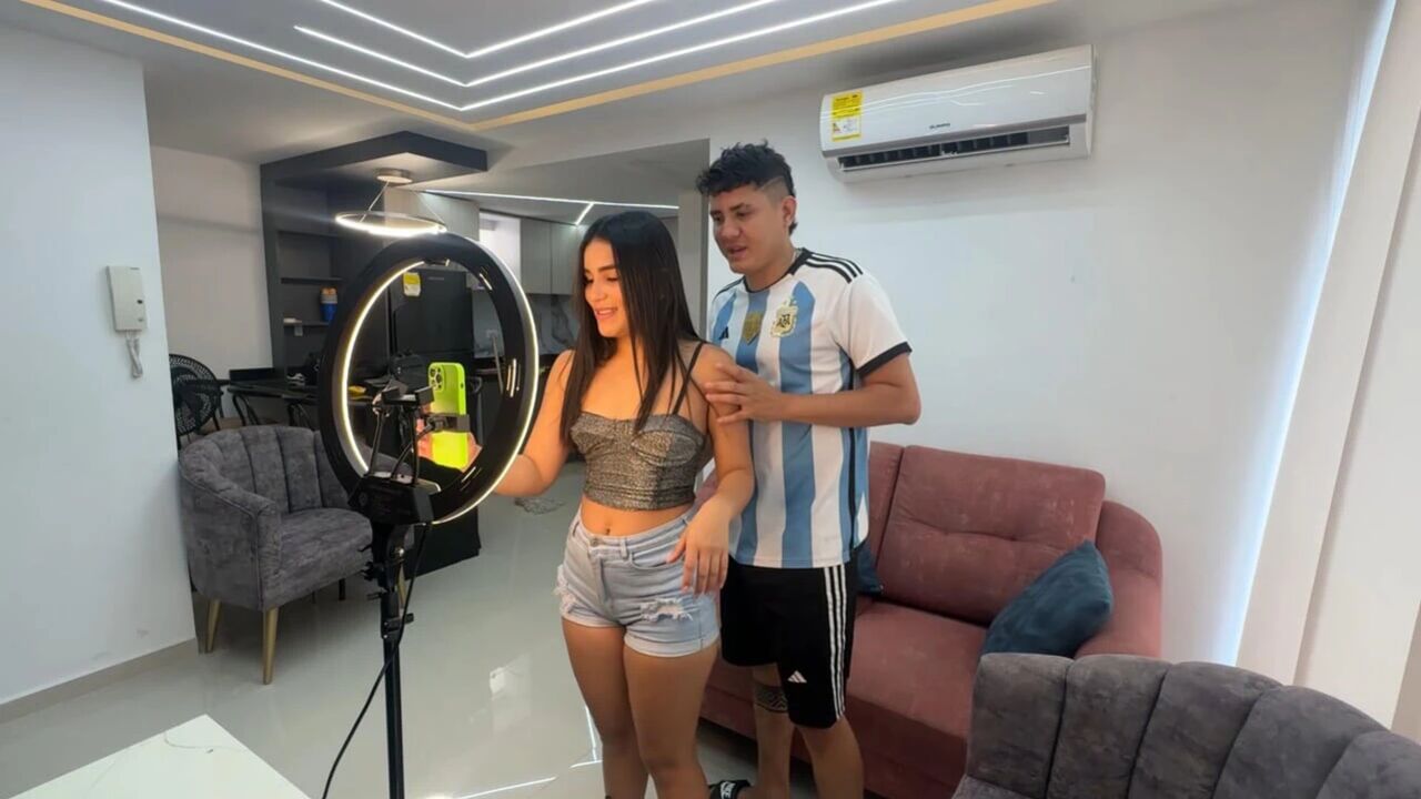 My little stepsister wants to be an influencer and I help her with my big famous cock.