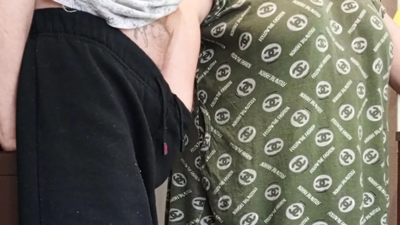Cum in Stepmom's Mouth After Jerking off and Blowjob