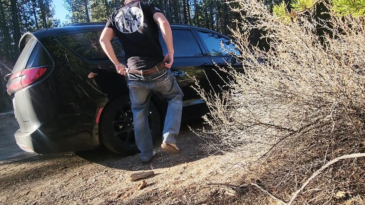 Roadside Suck & Fuck with Riley & Logan