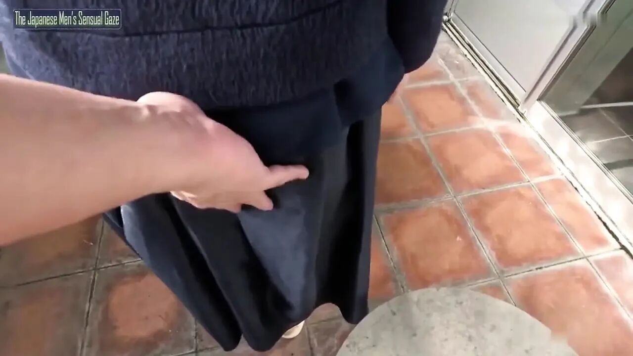 Uncensored True Amateur, Adorably Cute Single Mother with Refined yet Naughty Skills, Guard Down and a Married-couple Vibe