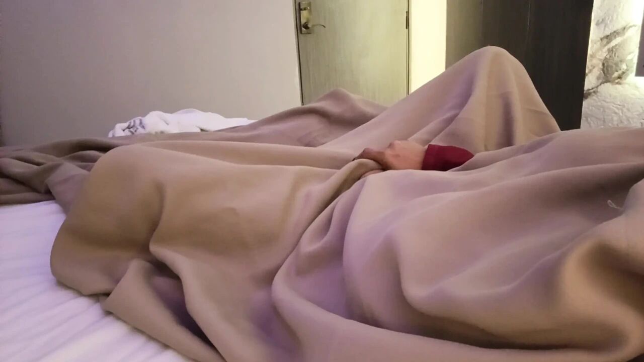 The dirty stepdaughter wakes up wet and starts playing with her pussy, imagining her stepfather sucking it.