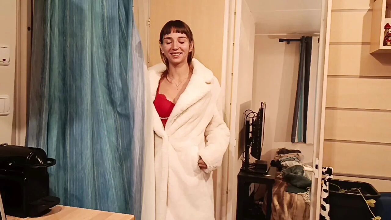 AngelBerries goes to her best friend's house and he can't take his hands of her