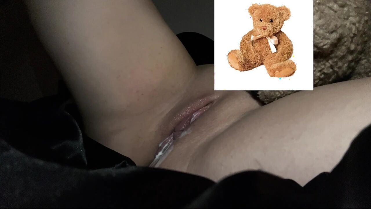 4k-ASMR YOGURT FOOD FETISH- KINKY STEPSISTER MASTURBATES WITH DILDO- CUMFLATION HENTAI- -ARABIAN SNOWWHITE