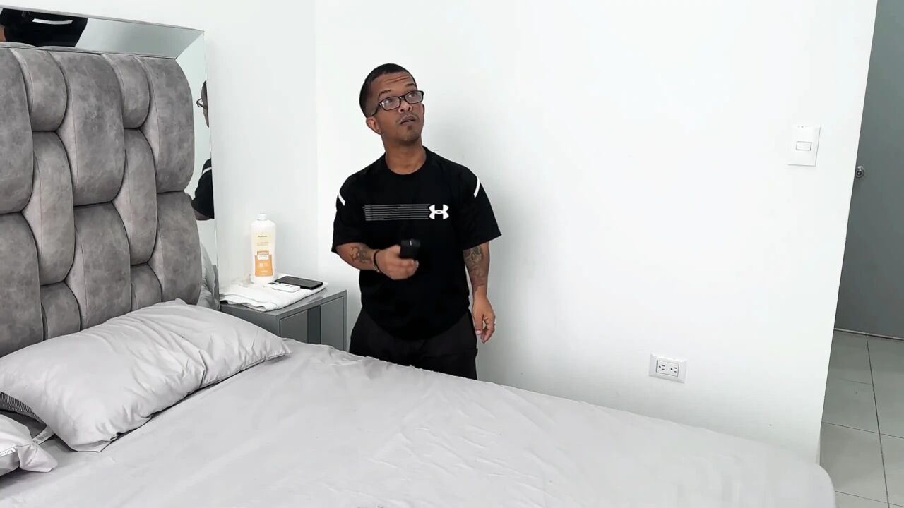 I Lose the Bet with My Friends and I Have to Watch as My Best Friend Puts All His Hard Cock in Front of My Big Ass Girlfriend.