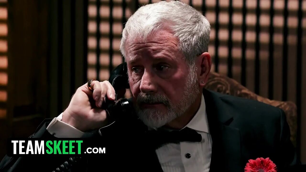 The Perv Godfather: She's Gonna Give Him a Wet Pussy He Can't Refuse