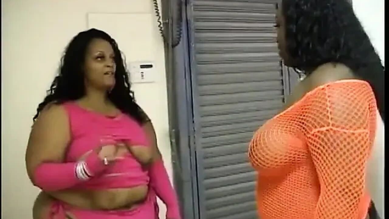 Big booty BBW licks younger slut's pussy before fucking her with a toy