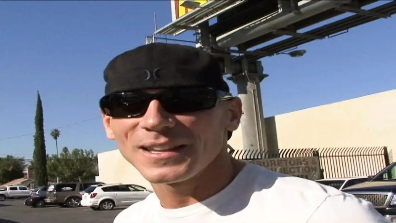Picked up milf gets banged and facialized