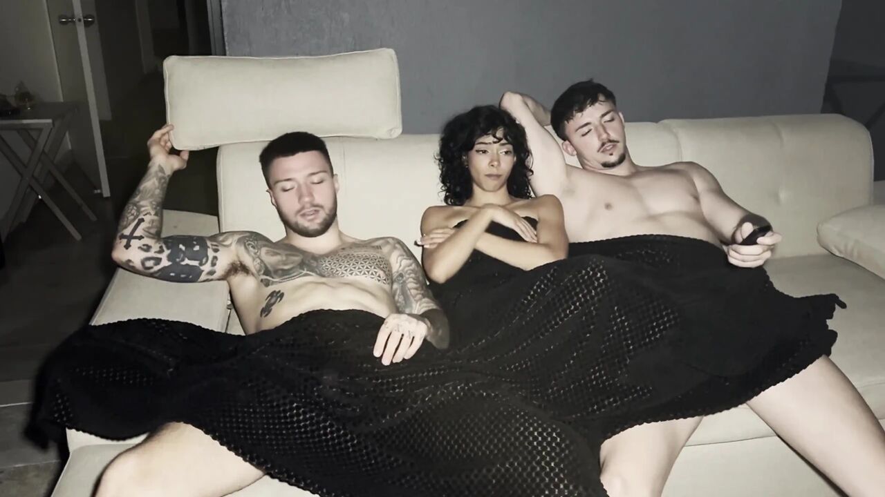 Little Cindyluna Has Just Been Penetrated by Her Ass and Pussy and Asks Us to Fuck Her Again