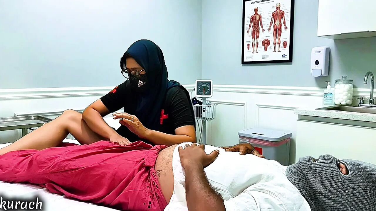 Hot nurse came to a patient and fucked him