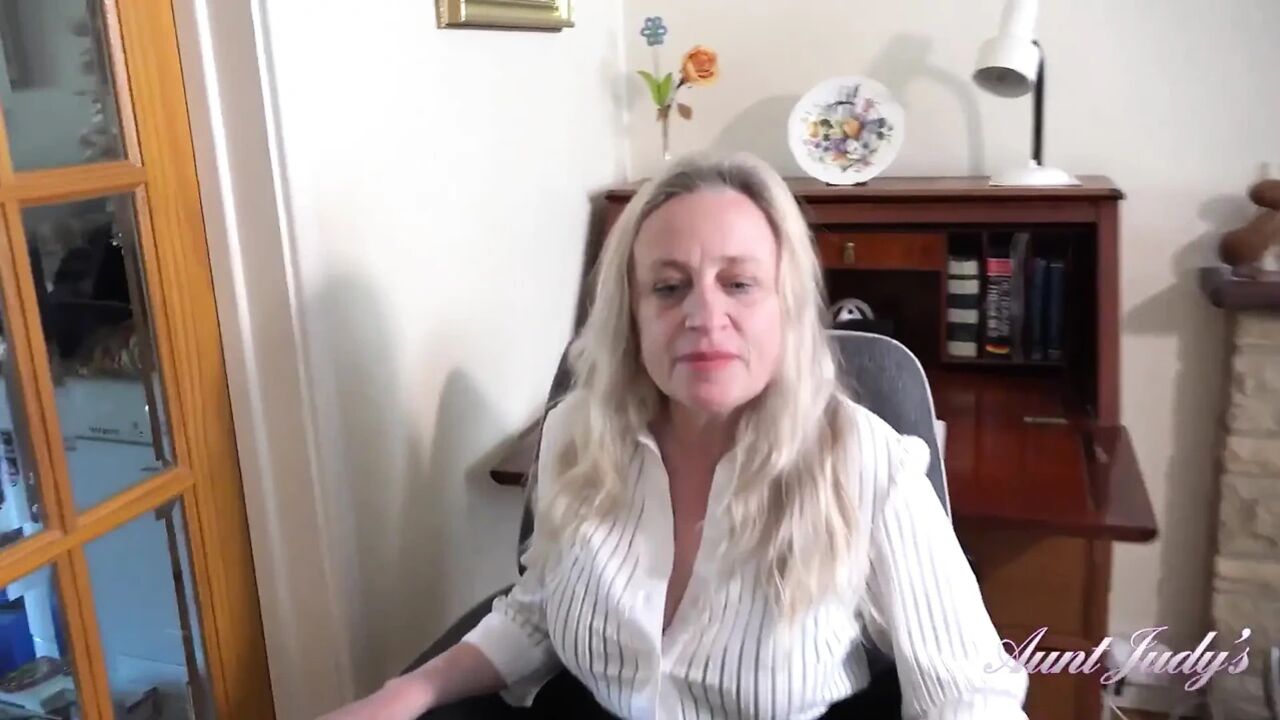 Auntjudys - Your Horny Mature Boss Andrea Ann Sucks Your Cock at the Office