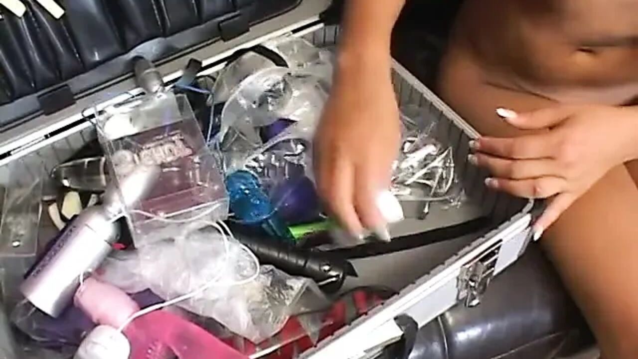 Hot blonde gets her face fucked by lucky guy