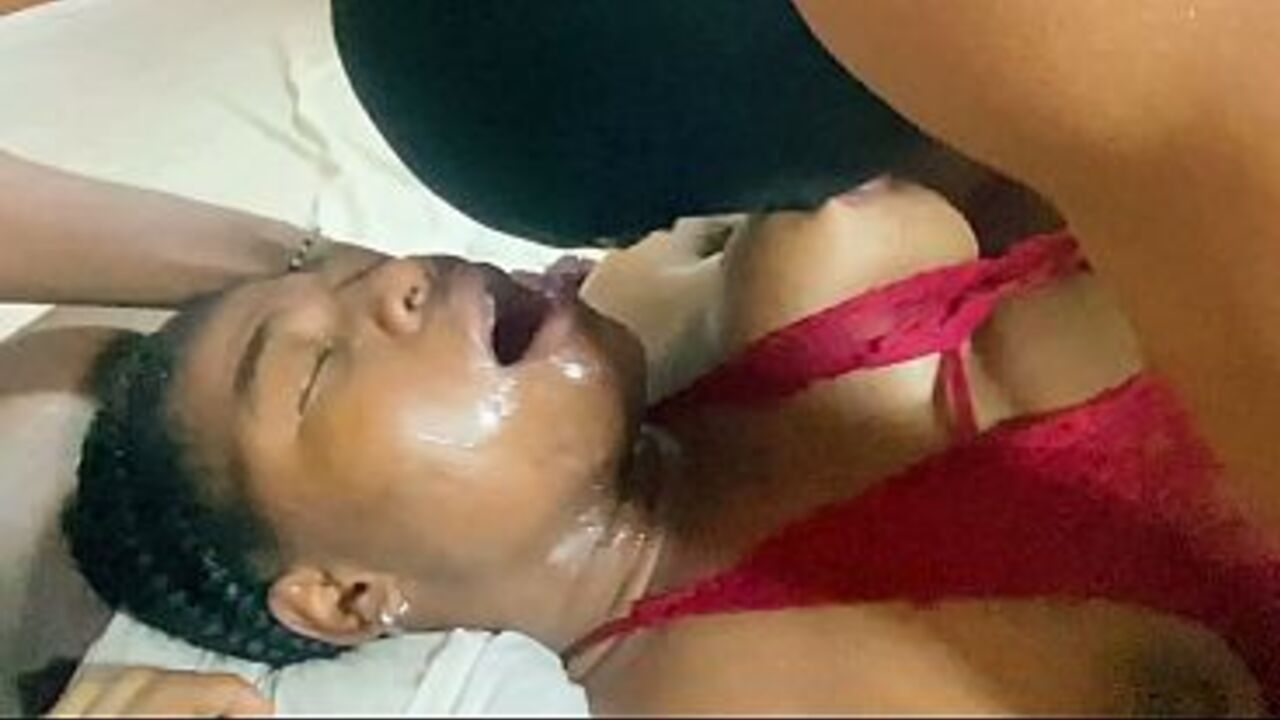2Hot 3som hardcore fucked by 2 long and fat cocks