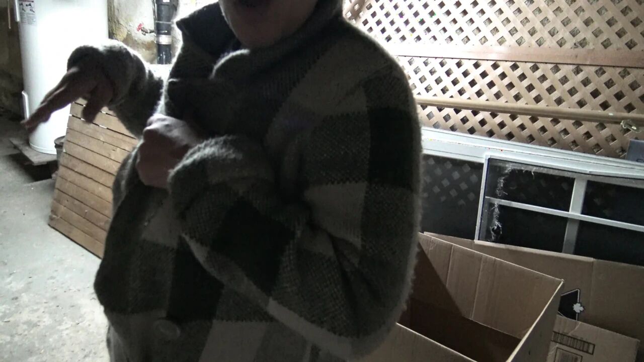 French Whore Lets Me Anal Fuck Her In Abandoned Building