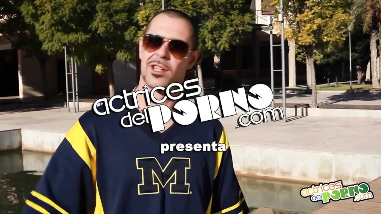 University students: Mara López