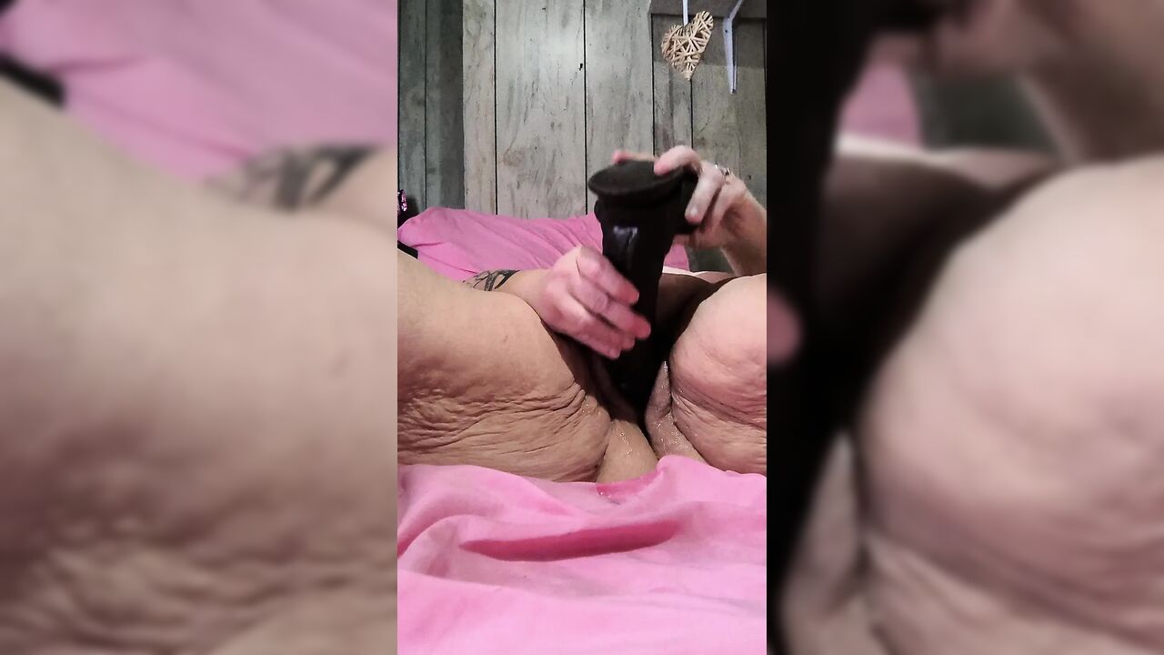 Trashing This Obscene Cum Queen
