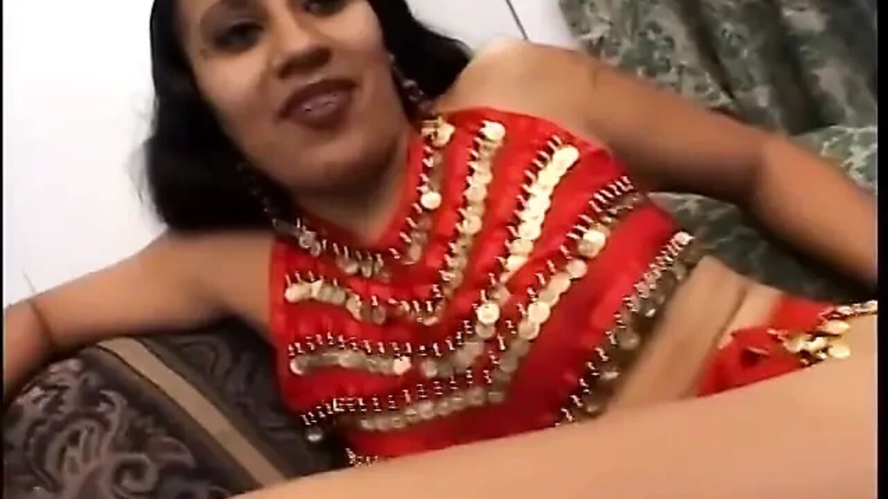 Indian ho gets her hairy pussy fucked by studs during threesome