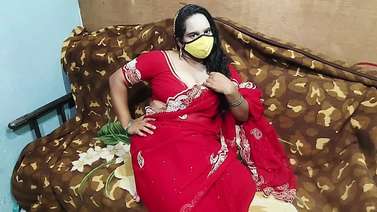 In india film director take advantage of female to give a chance in film