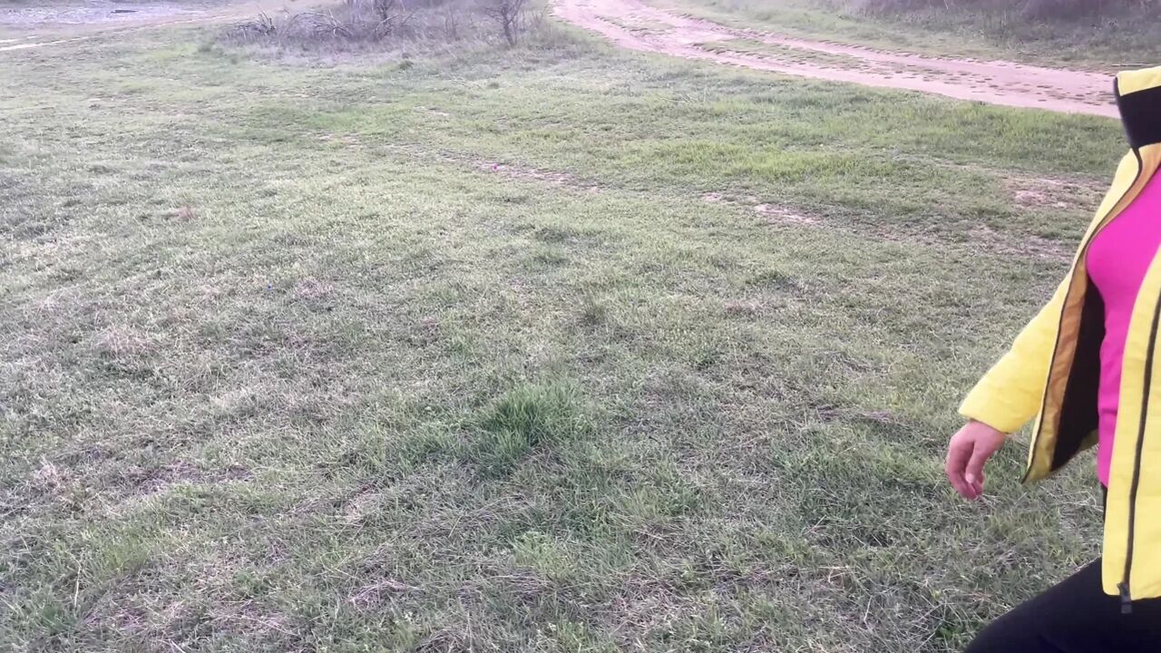 The Anal Granny Outdoors!!!