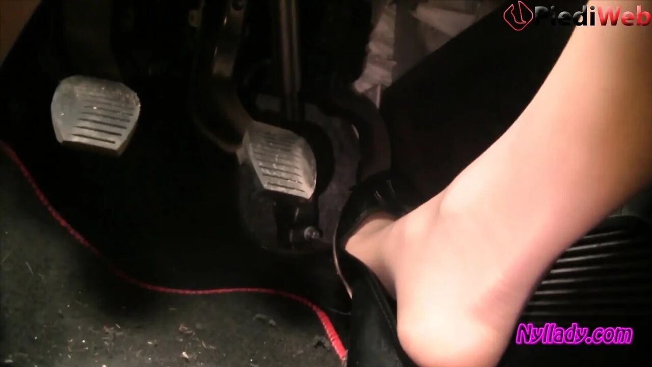 Nyllady's Revving in Black Ballet Flats and Nude Sheer Pantyhose