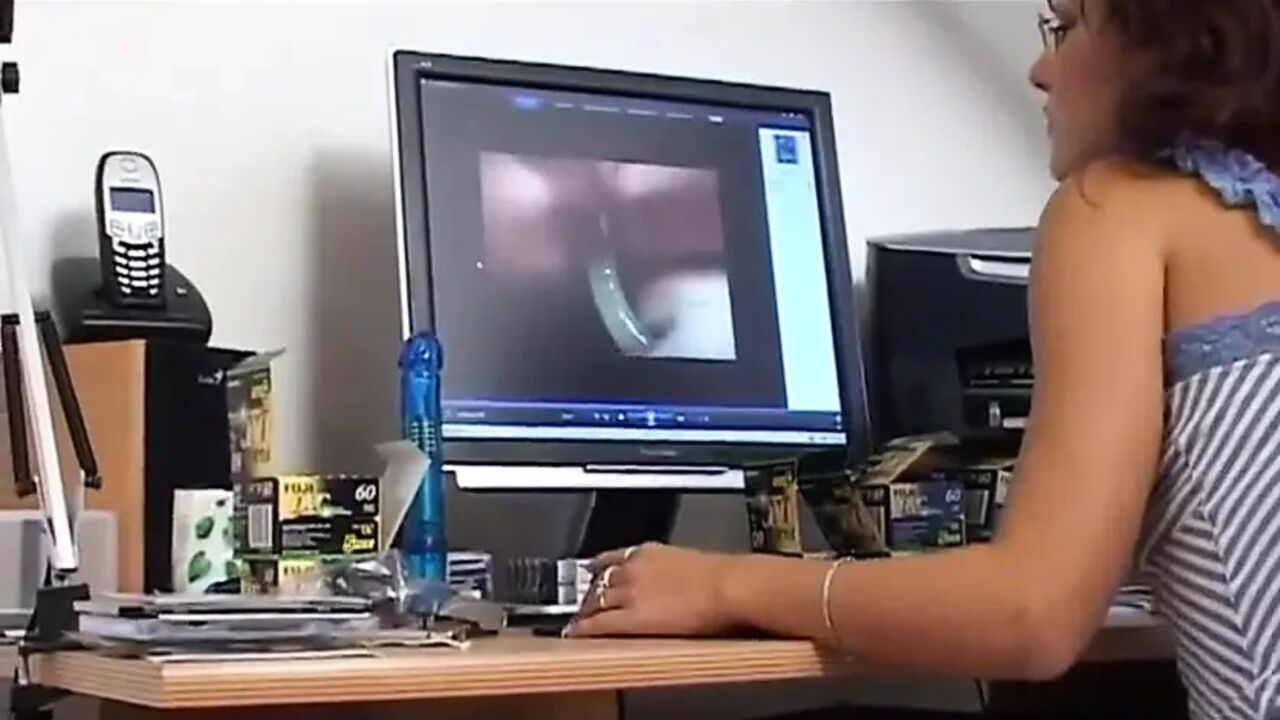 Sexy brunette double dildo penetrated in pussy