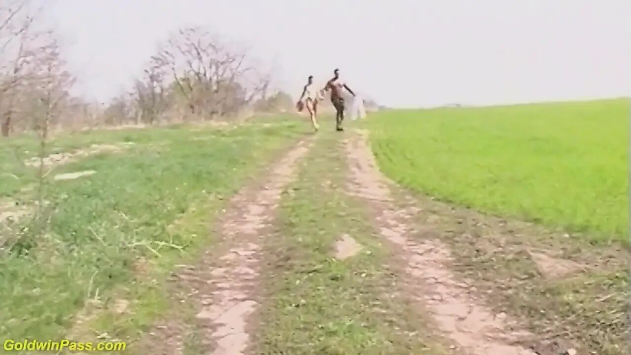 Big black dick destroyed her cunt outdoor
