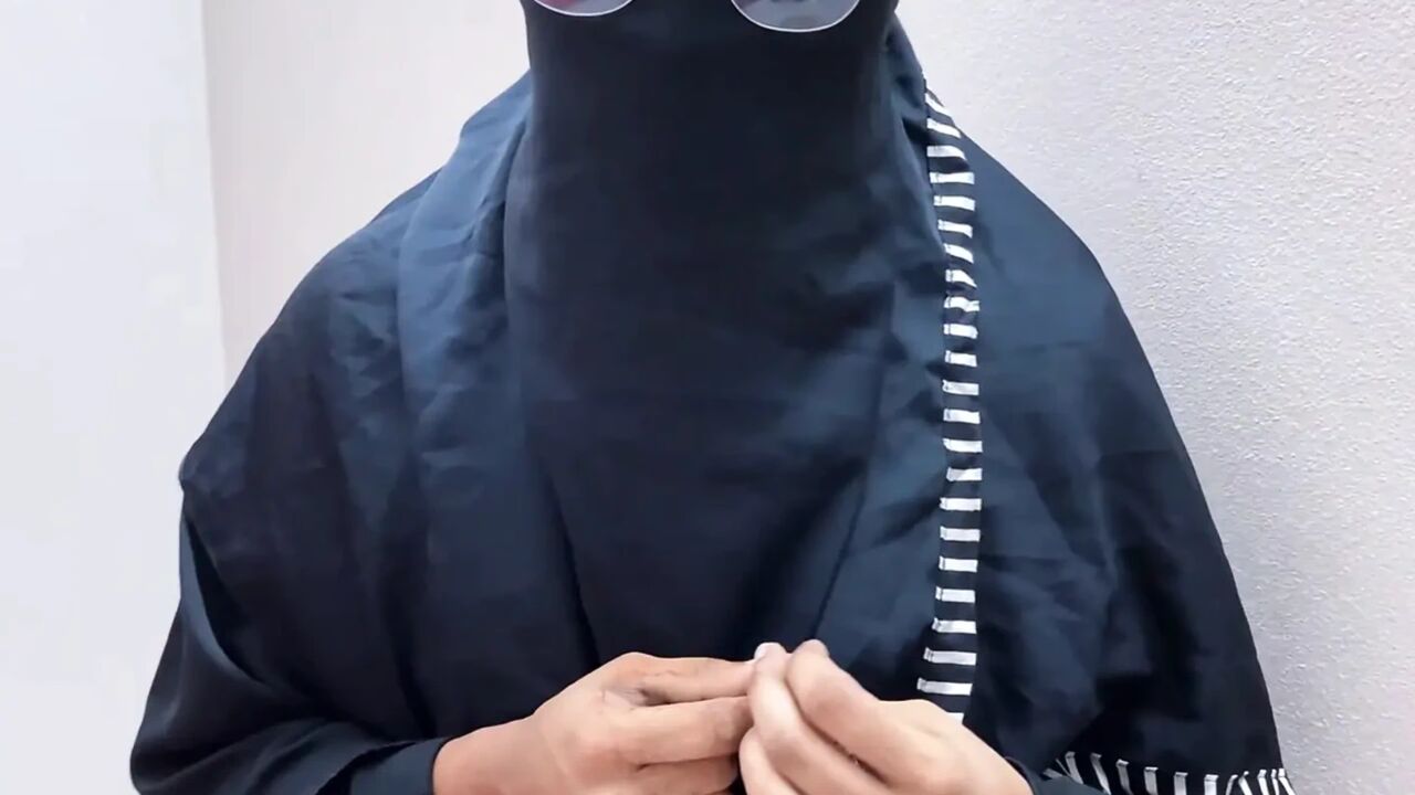 You are so sexy , can you sex with me
