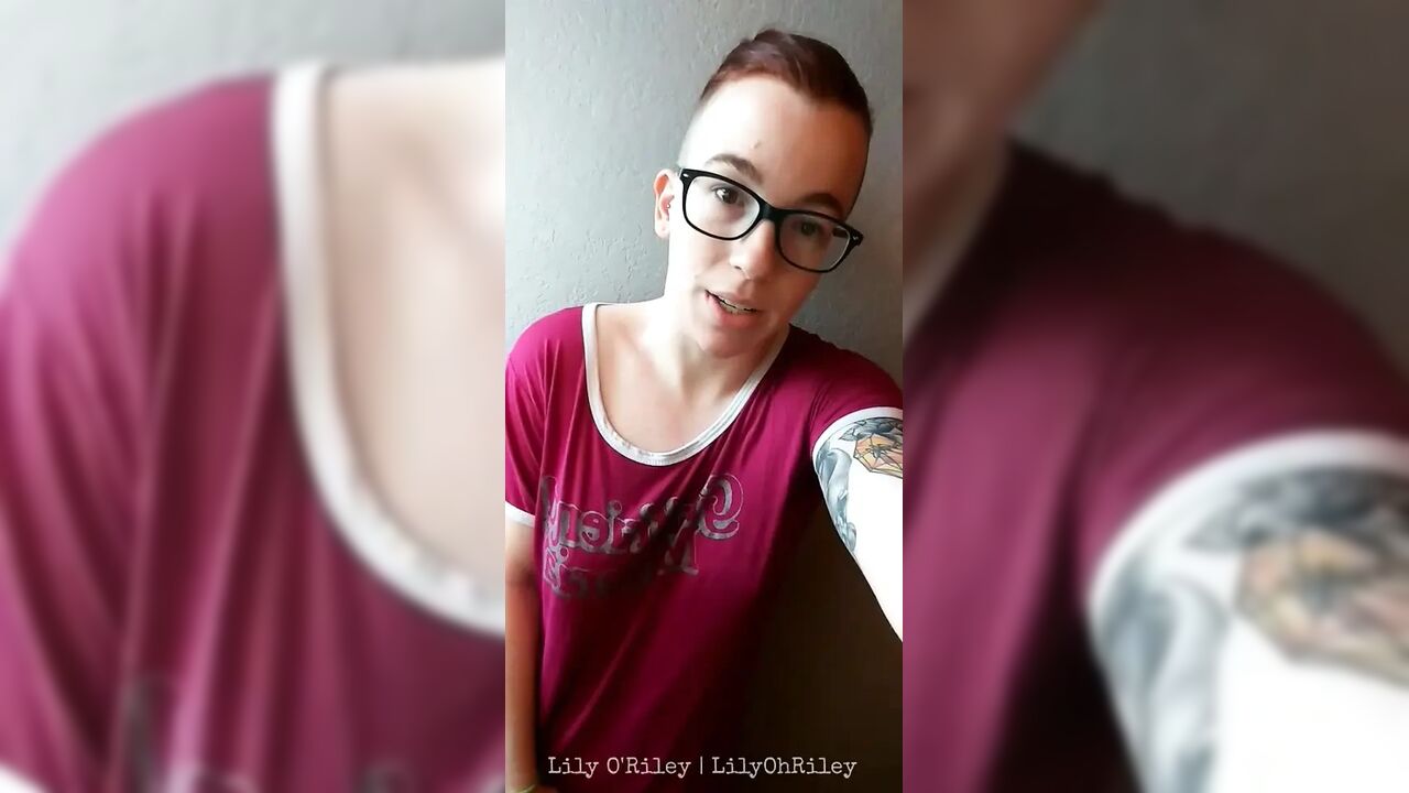Fit Redhead Rubs Her Big Clit and Cums Hard Before Her Shower