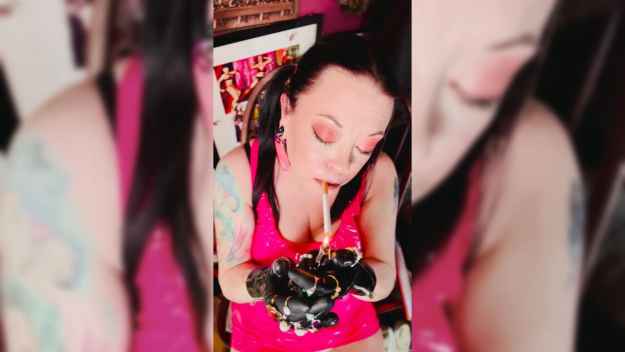 18 Rings & Latex Gloves! Miss Tina Snua Smoking 2 Cork Cigarettes For Her Glove Fan! - Smoker OMI OME Snap Inhales Drifting