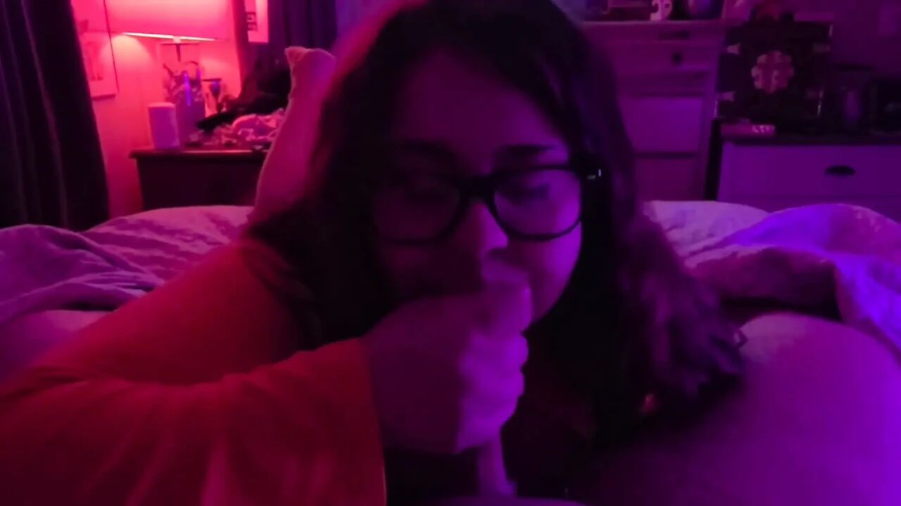 Sloppy Blowjob, Foot Job and Fucking? Jinkies!