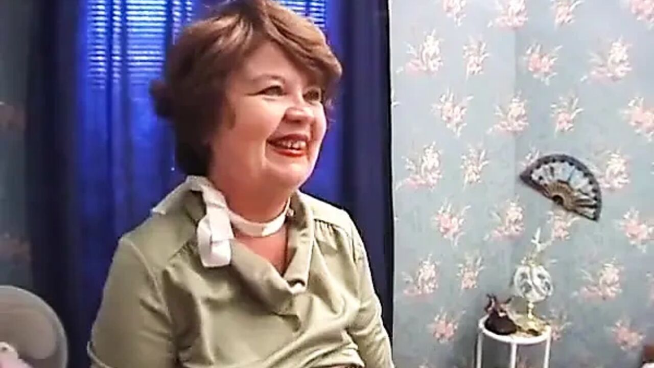 Grannie Rides Stiff Cocks 3477 3
