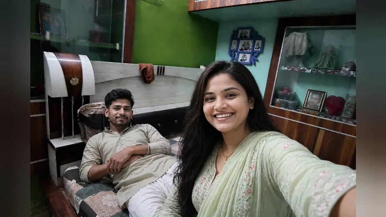 milkman ask for the bill payment, Indian village bhabhi paying milk bill by hardfuck in kitchen with HINDI AUDIO