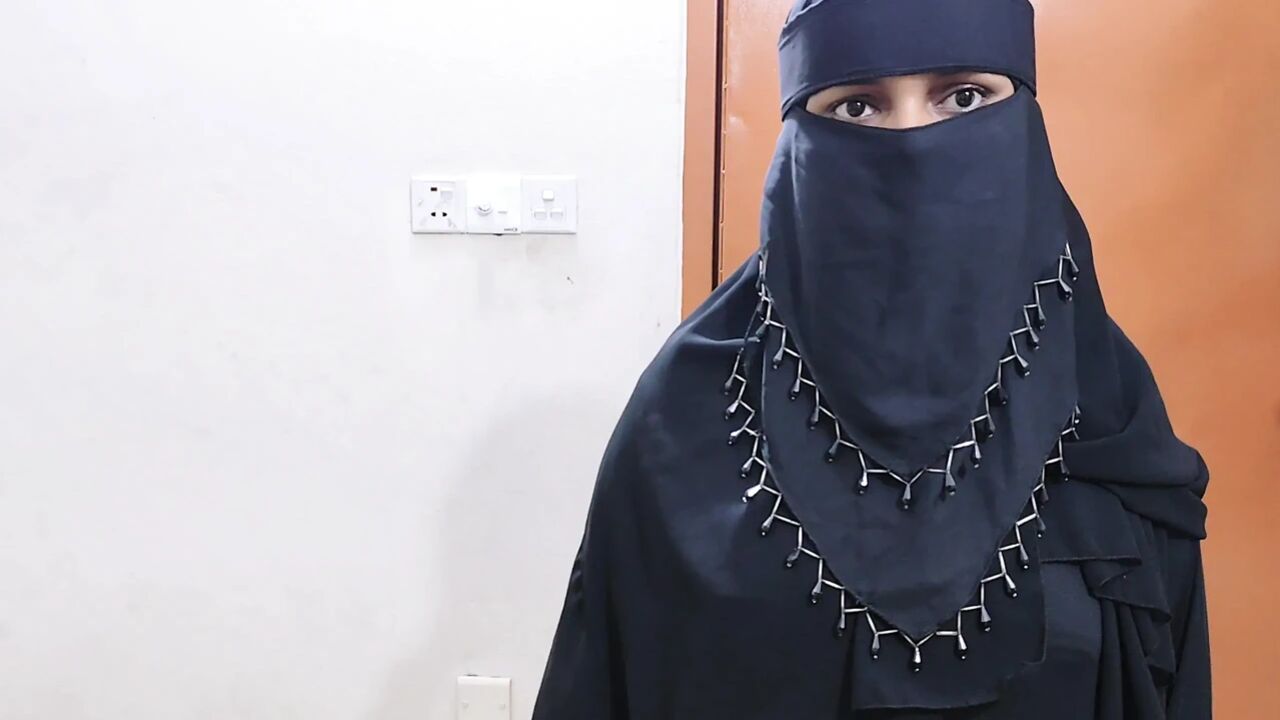 indian Master er hijabi beautiful wife hardly fucking my home video.