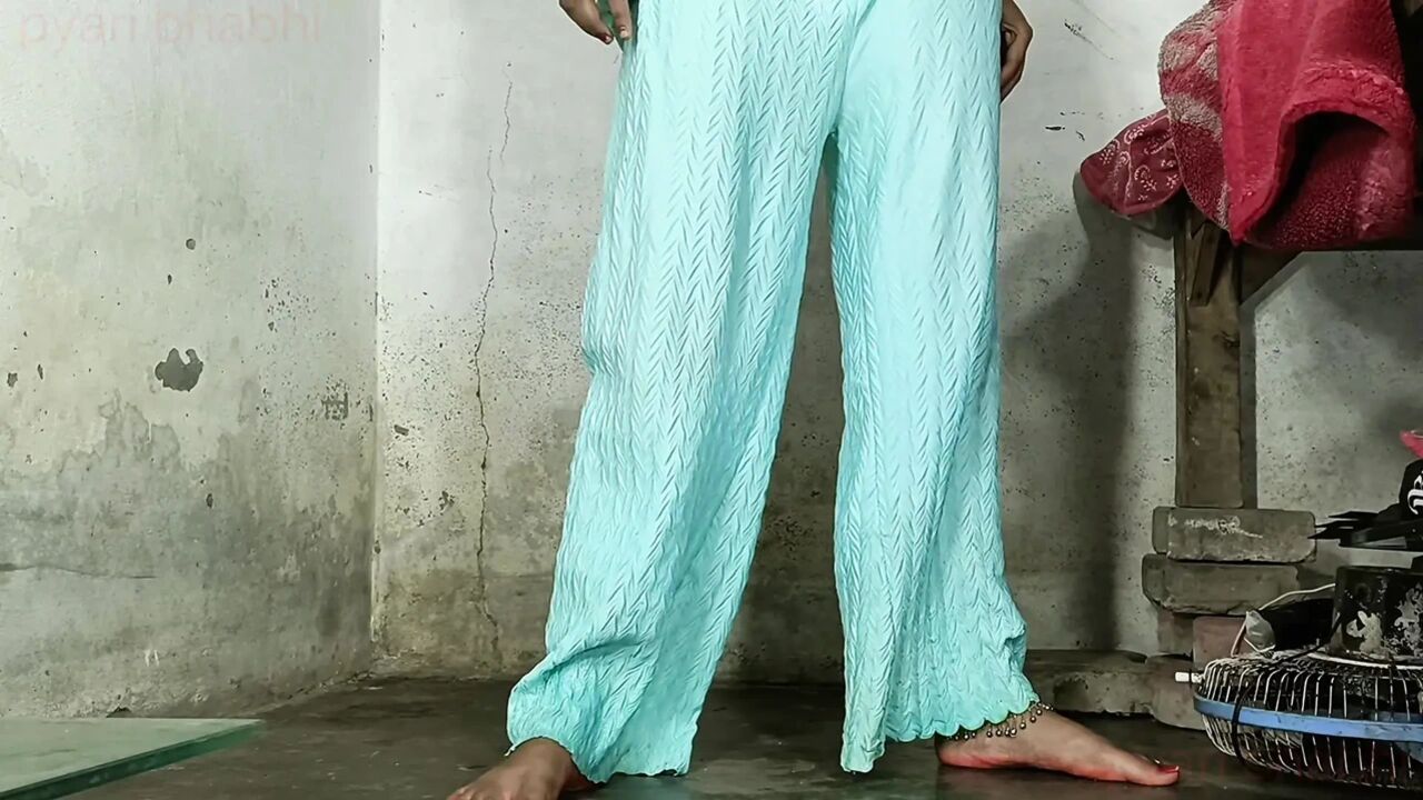 Ass pussy fucking cock sucking pussy sucking breasts sucking milk from the breast and sitting on the cock in doggy style and lying straight on Hindi audio