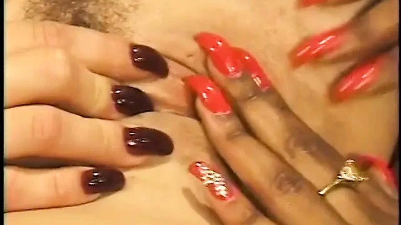 Marvelous european babe gets her cunt licked by couple of black girlfriends