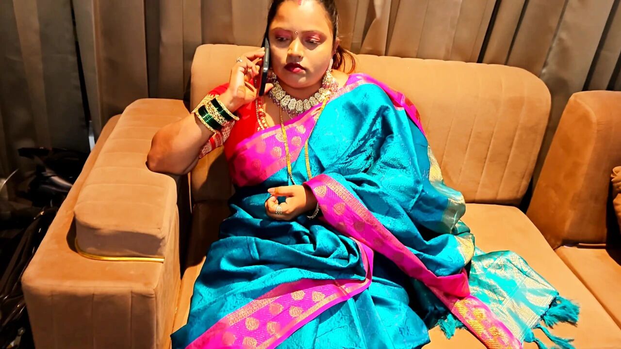 Desi indian Bhabhi dever hardcore sex with beautiful sari hot video..