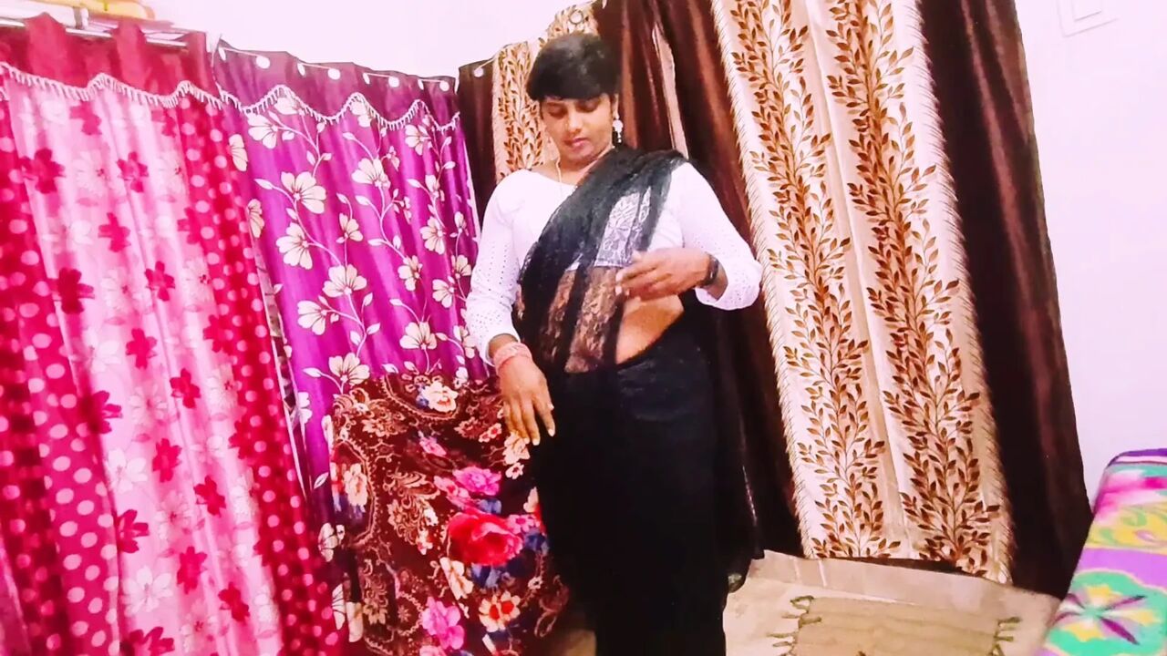 Cheating Sex Beautiful Black Saree Housewife Unfortunately Fucking Husband's Stepfather Telugu Dirty Talks.