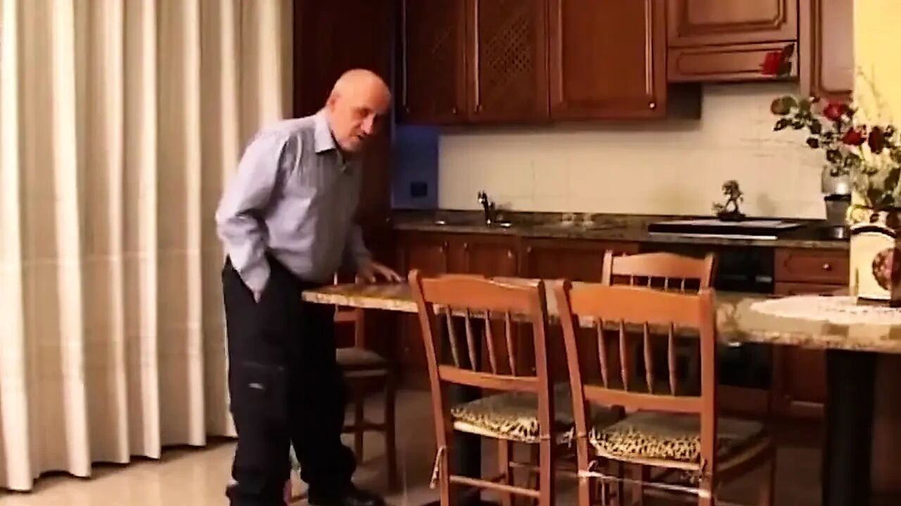Horny MILF Gets Fingered and Fucked in Kitchen Romp