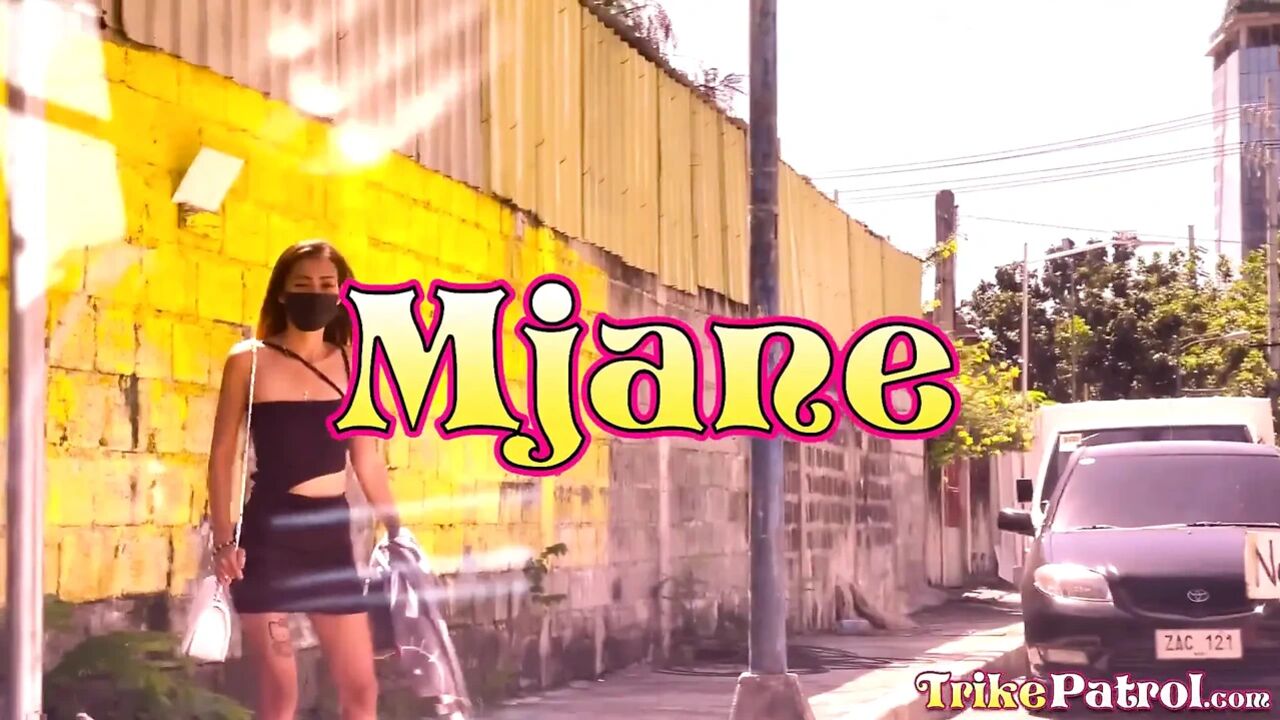 Trikepatrol Skinny Pinay Lays Down for Rough Hotel Sex