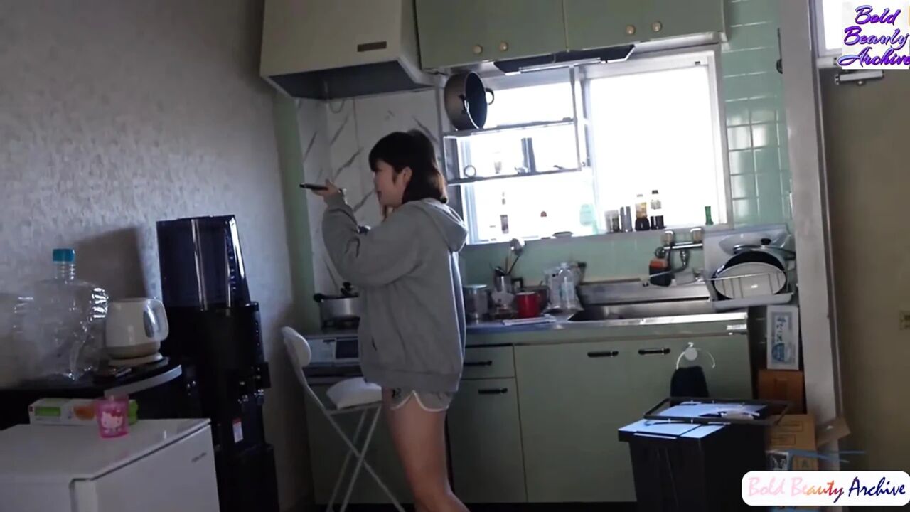 Asian Angel 27454