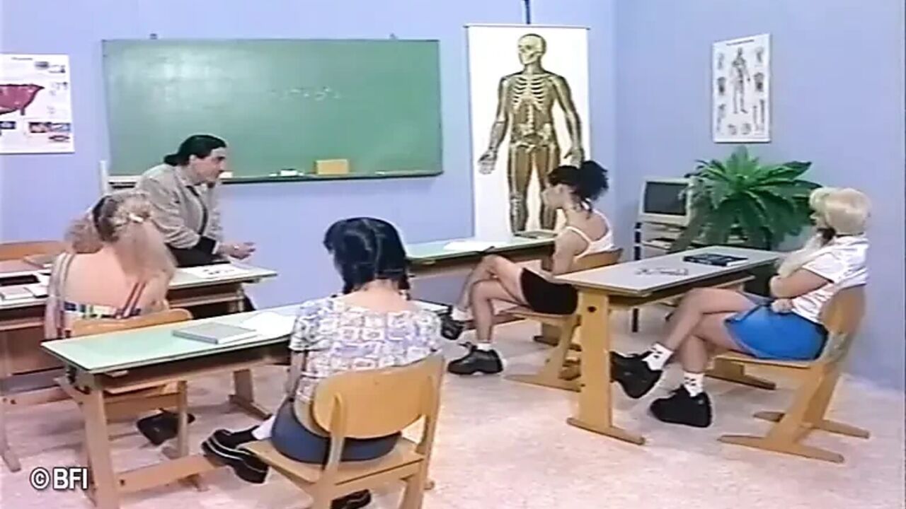 Spanking special with hot teens