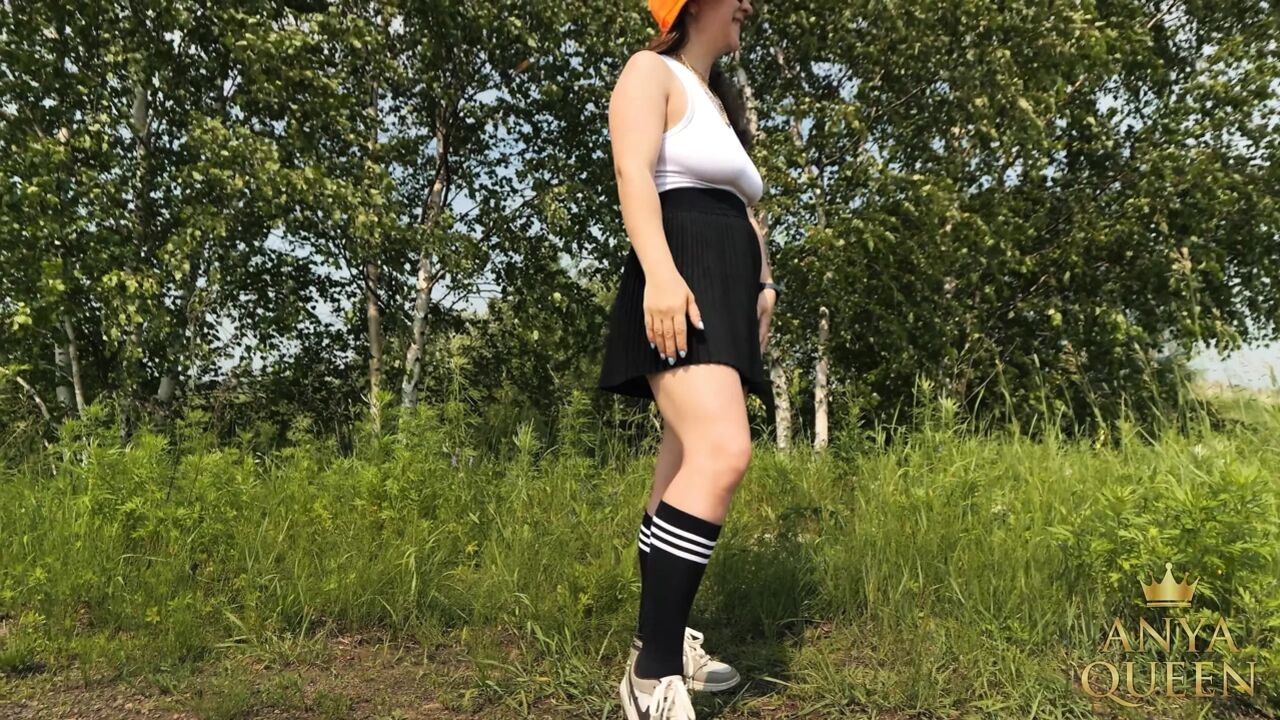 146 Athletic Legs Fetish with Knee High Socks and Skirt Lift