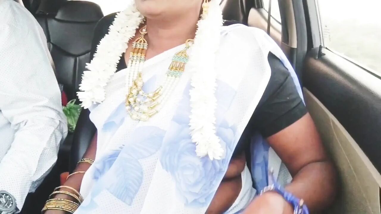 Indian Bhabi Car Sex. Beautiful Saree Housewife Try to Fucking with Stepson Car Drive.telugu Dirty Talks.