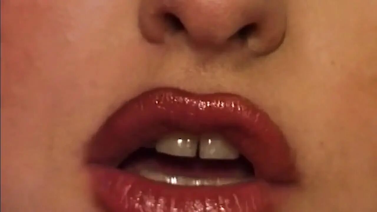 Horny MILF Deepthroats and Gets Stretched Wide in Hardcore Fuck