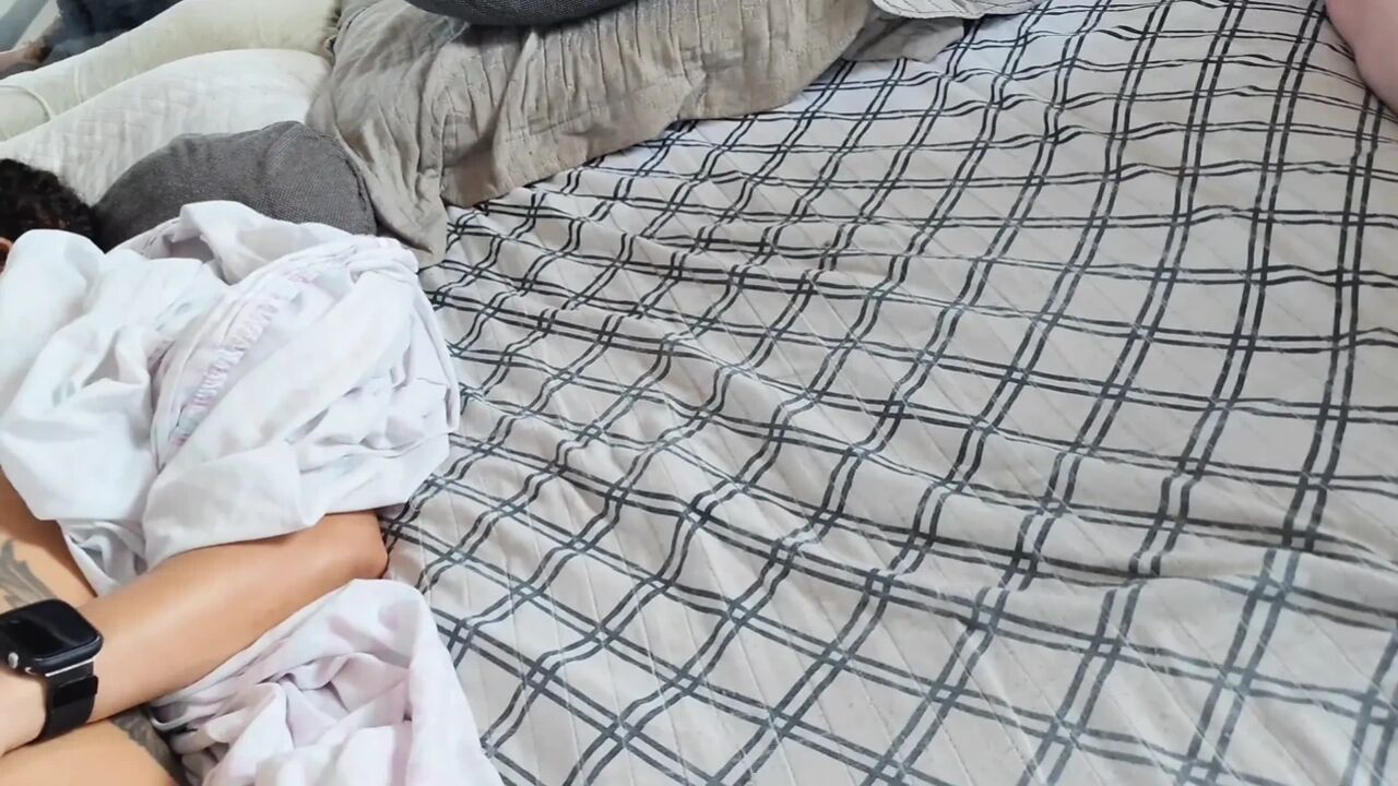 Homemade amateur sex video with gifted black man