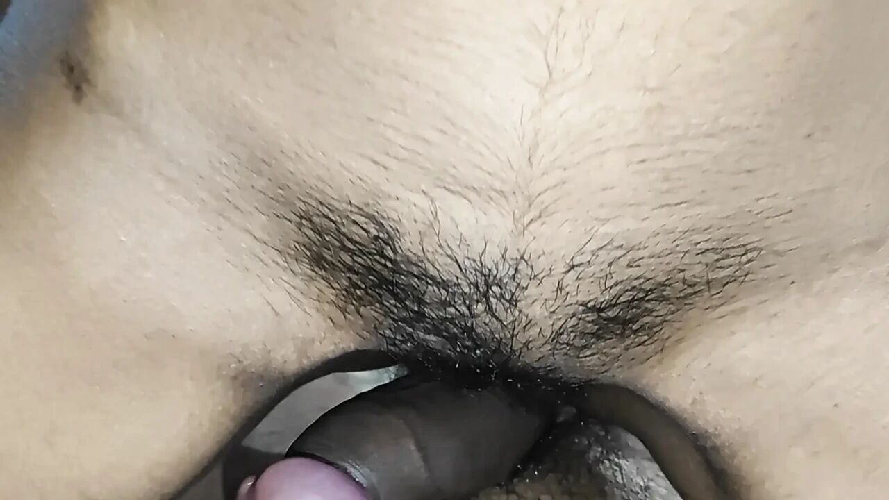 Desi Hindi dehati sex ,lund ke uper fingering karti hue meri girlfriend fir doggy style me uski gand mar di
