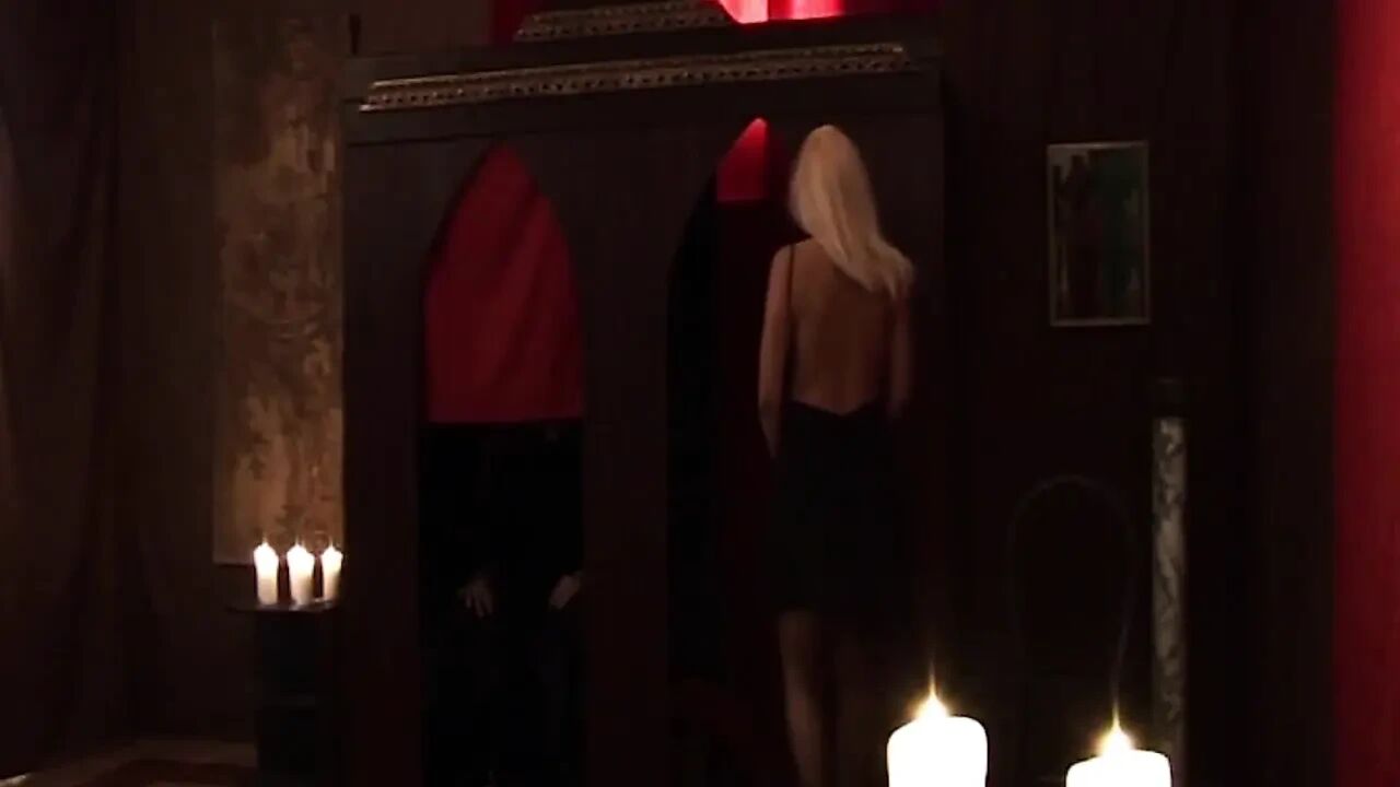Blonde MILF Deepthroats Throbbing Cock and Squirts Everywhere