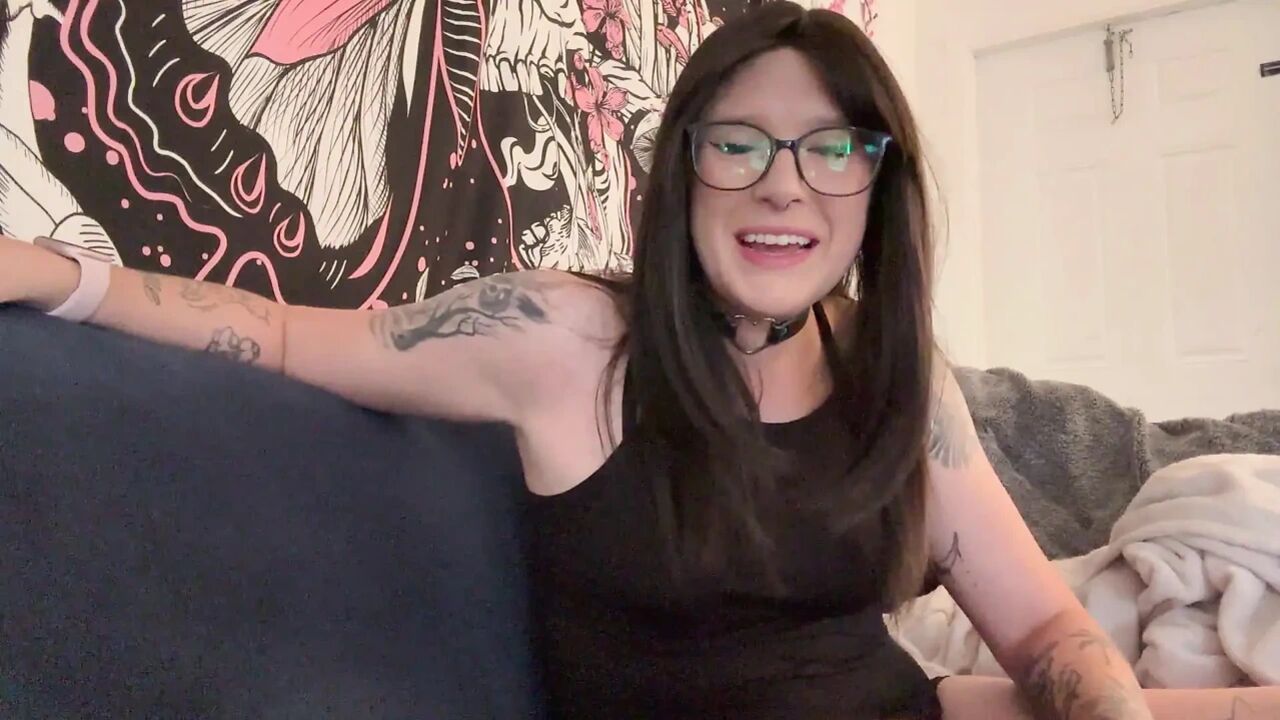 Sexy Girlfriend Bubblegut Toilet Farts