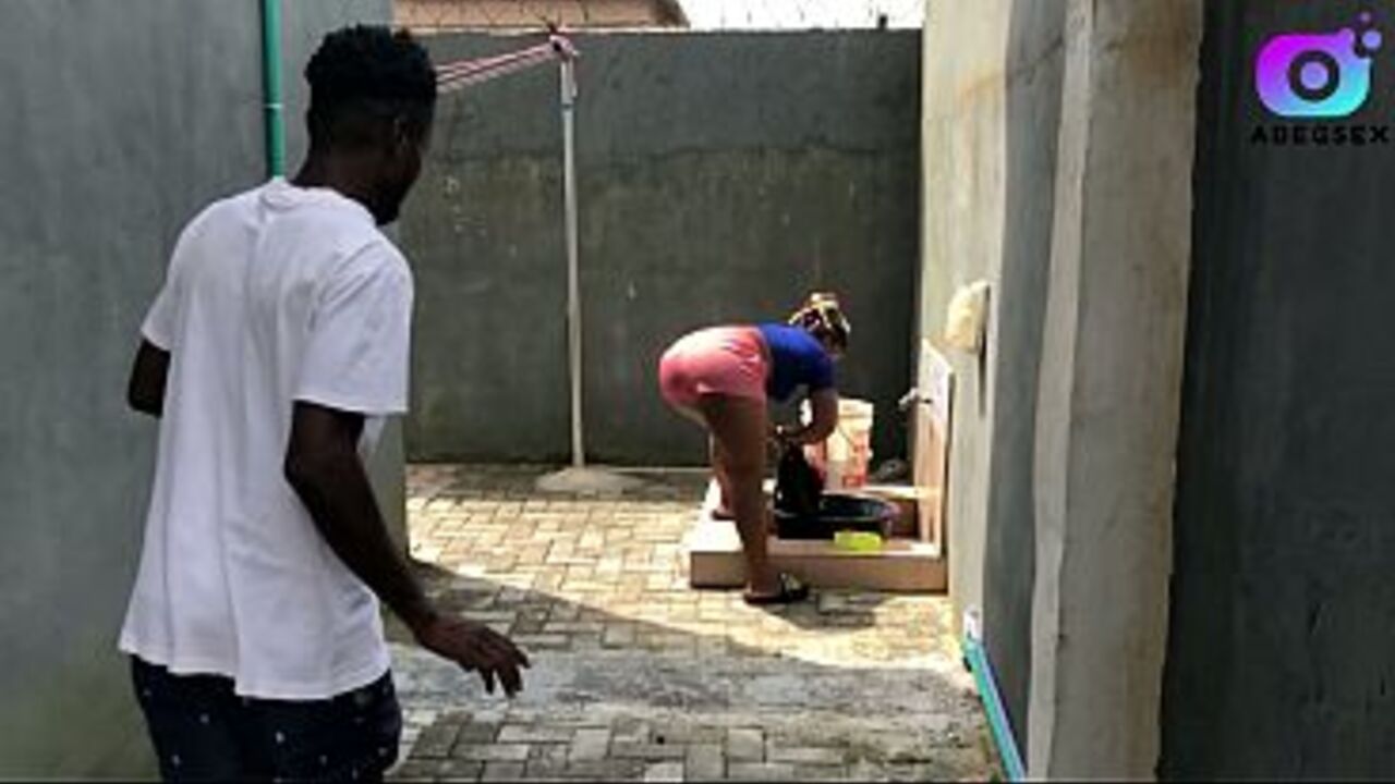 LONELY NEIGHBORS FUCK WHILE EVERYONE IS AT WORK. PLEASE SUBSCRIBE TO RED