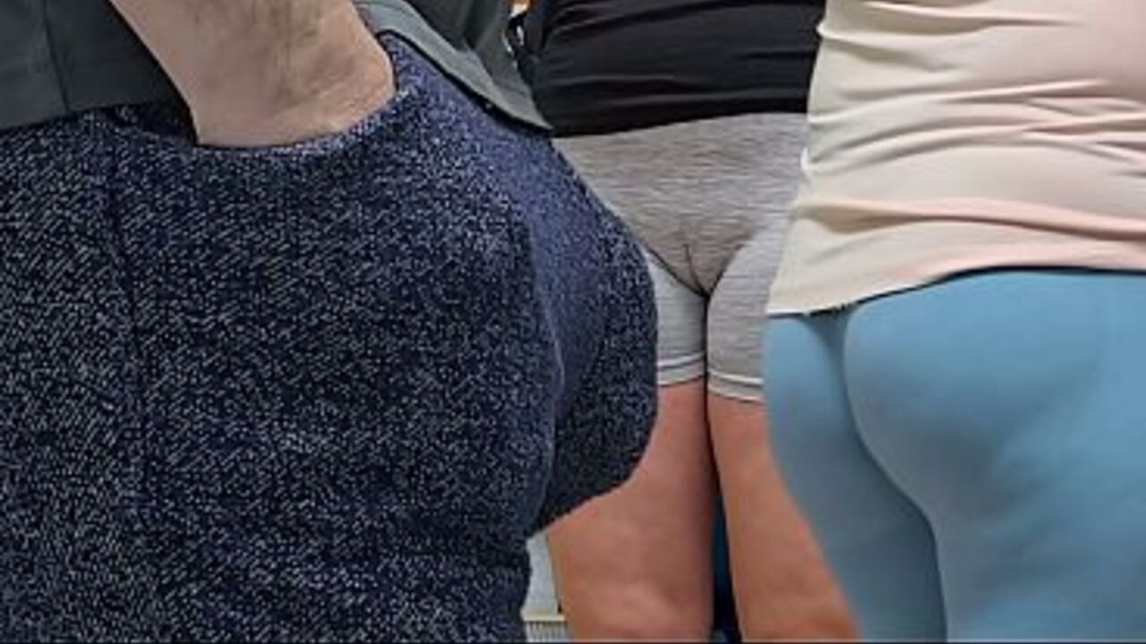 Stranger Guy Ejaculate by Girl's Hand In a Crowded Bus